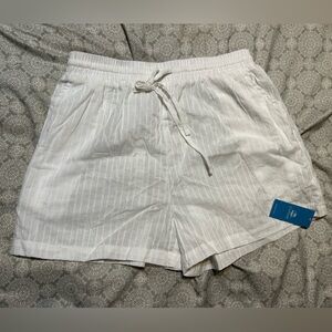 Cupshe cover up shorts
